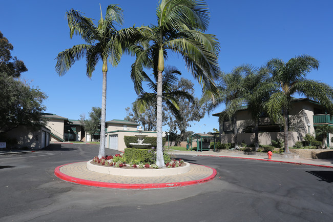 Robin Meadows Orange in Orange, CA - Building Photo - Building Photo