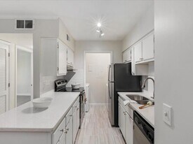 Convent Park Apartments in Nashville, TN - Building Photo