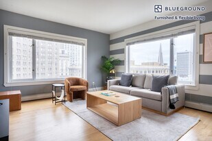 899 Pine St in San Francisco, CA - Building Photo