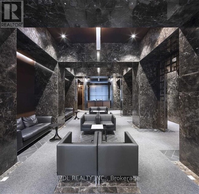 70 Temperance St in Toronto, ON - Building Photo - Building Photo