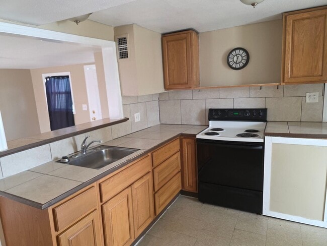 1304 Kaley Ave in Orlando, FL - Building Photo - Building Photo