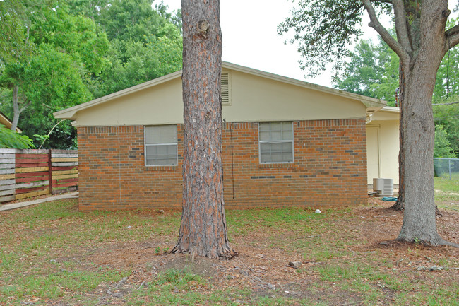 7144 Pearson Rd in Pensacola, FL - Building Photo - Building Photo