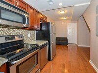 2238 N Park Ave photo'