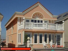 305 Beach Front in Manasquan, NJ - Building Photo
