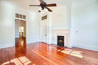 212 W Bolton St in Savannah, GA - Building Photo - Building Photo