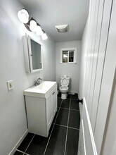 2431 S Meridian in Puyallup, WA - Foto de edificio - Building Photo