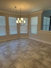2202 NE Steinbeck Dr in Bentonville, AR - Building Photo - Building Photo