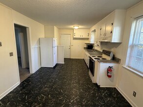 1542 S Beltline Blvd in Columbia, SC - Foto de edificio - Building Photo