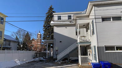 31 Walnut St in Manchester, NH - Building Photo - Building Photo