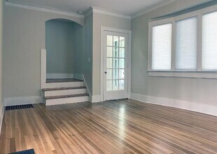 704 Lovett Ave SE in Grand Rapids, MI - Building Photo - Building Photo