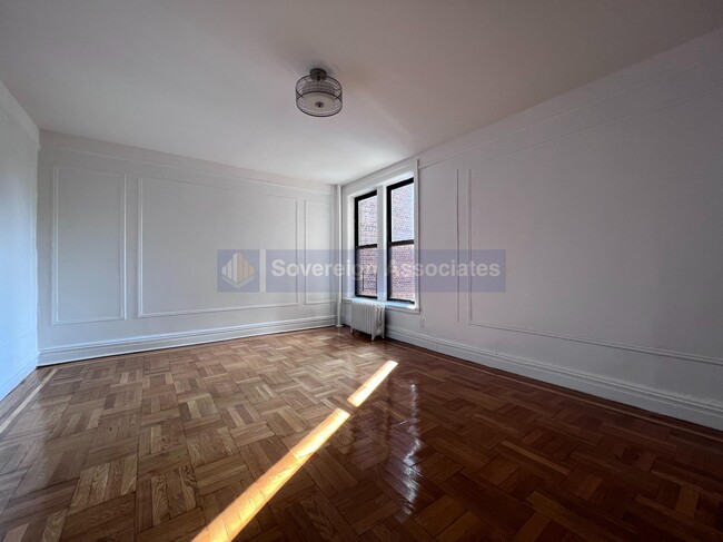 295 Convent Ave in New York, NY - Building Photo - Building Photo