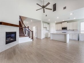 2122 Creekbluff Ct in Carrollton, TX - Building Photo - Building Photo