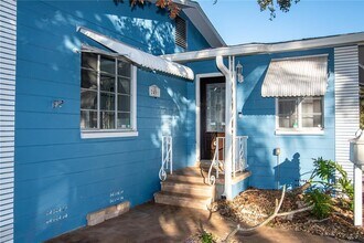 2491 35th Ave N in St. Petersburg, FL - Building Photo - Building Photo