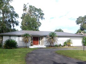 3160 SE 30th Terrace in Ocala, FL - Building Photo