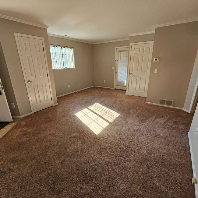 34915 Hamilton Dr in Fraser, MI - Building Photo - Building Photo