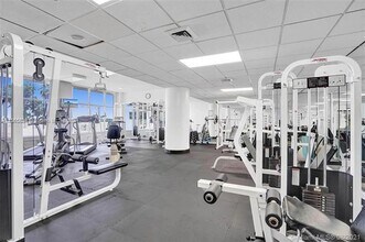10350 W Bay Harbor Dr, Unit PHP in Bay Harbor Islands, FL - Building Photo - Building Photo
