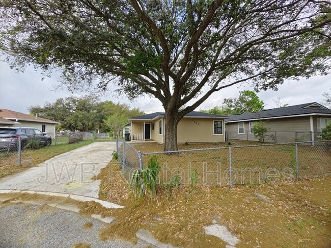 property at 1038 Fuller Ln