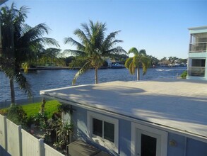 999 S Riverside Dr, Unit 202 in Pompano Beach, FL - Building Photo - Building Photo