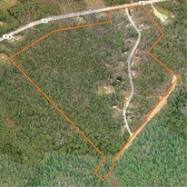 473 Newell Brook Rd in Durham, ME - Building Photo
