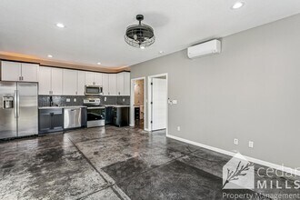 109 N Main St in Goddard, KS - Building Photo - Building Photo