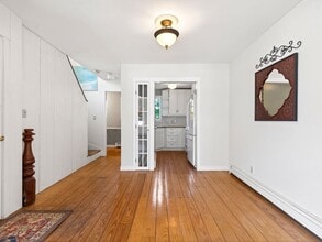 183 Auburn St in Newton, MA - Building Photo - Building Photo