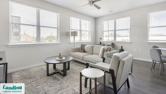 1148 Silber Rd in Houston, TX - Building Photo