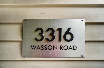 3316 Wasson Rd, Unit 4D in Cincinnati, OH - Foto de edificio - Building Photo