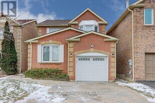 160 Gailcrest Cir in Vaughan, ON - Building Photo