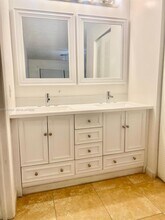 19055 NW 62nd Ave in Hialeah, FL - Building Photo - Building Photo