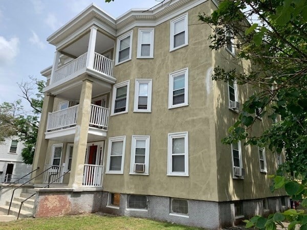 640 River St in Boston, MA - Building Photo - Building Photo