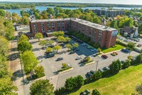 Waterside Apartments in Philadelphia, PA - Building Photo - Building Photo