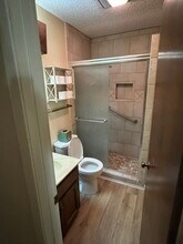 310 W Wetz St in Marion, TX - Building Photo - Building Photo