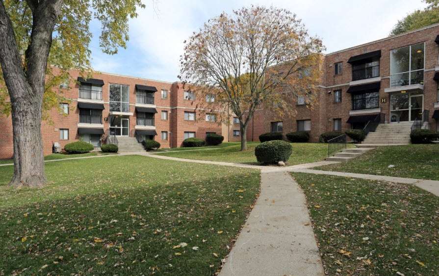 Waterford in Havertown, PA - Foto de edificio