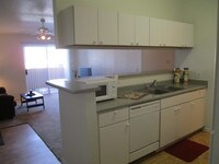 2x2 Kitchen - Kachina Springs Apartamentos in Tucson, Arizona