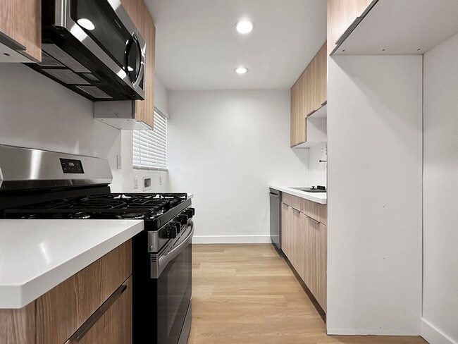 property at 1144 Stanley Ave