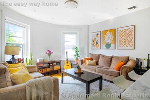 40 Cameron St in Brookline, MA - Building Photo