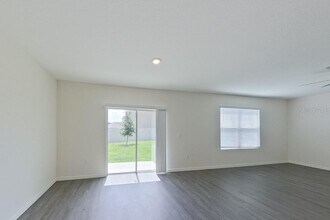 32208 Edson Ave in Leesburg, FL - Building Photo - Building Photo