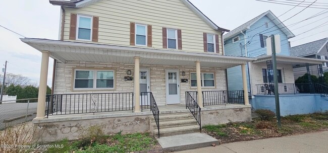 property at 304 Vine St