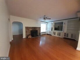 6731 Edwards Ave in Woodlawn, MD - Building Photo