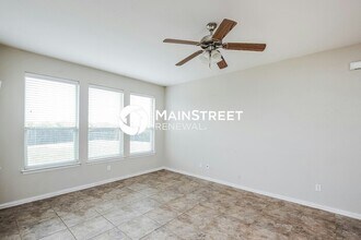205 Kennedy Dr in Crowley, TX - Building Photo - Building Photo