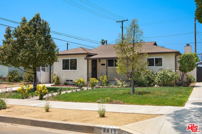 property at 2011 Evergreen St