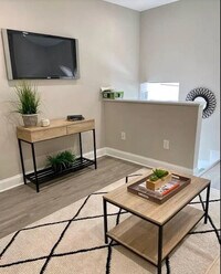 224 N Rose St photo'