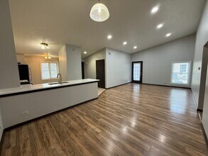 547 Fessler Ave in Naperville, IL - Building Photo - Building Photo