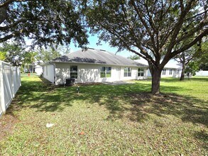 116 Drake Way in Sebastian, FL - Building Photo - Building Photo