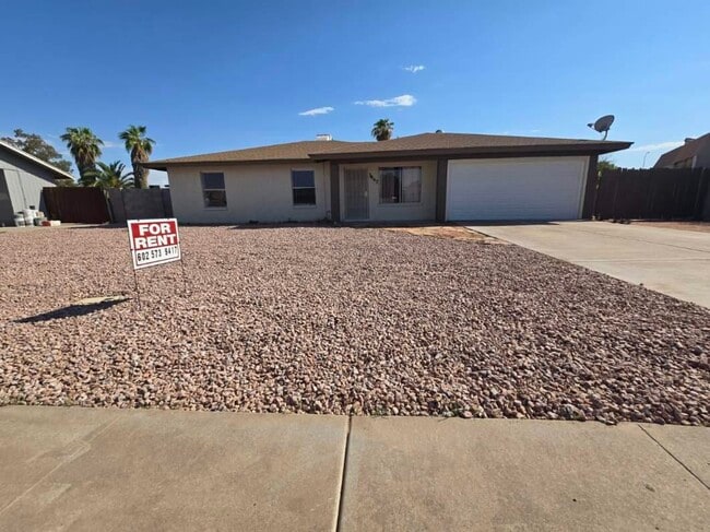 property at 3447 E Capri Ave