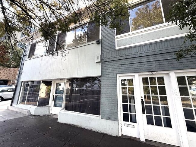 2333 SW 6th Ave in Portland, OR - Building Photo - Building Photo