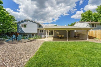 8194 W 93rd Cir in Westminster, CO - Foto de edificio - Building Photo