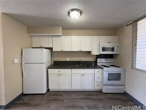 1508 Pensacola St in Honolulu, HI - Building Photo - Building Photo