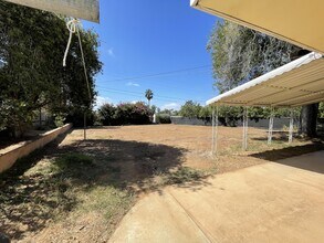 439 Avalon Dr in Vista, CA - Building Photo - Building Photo