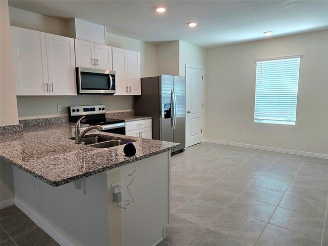 2723 Golden Trout Ln in Edgewater, FL - Building Photo - Building Photo